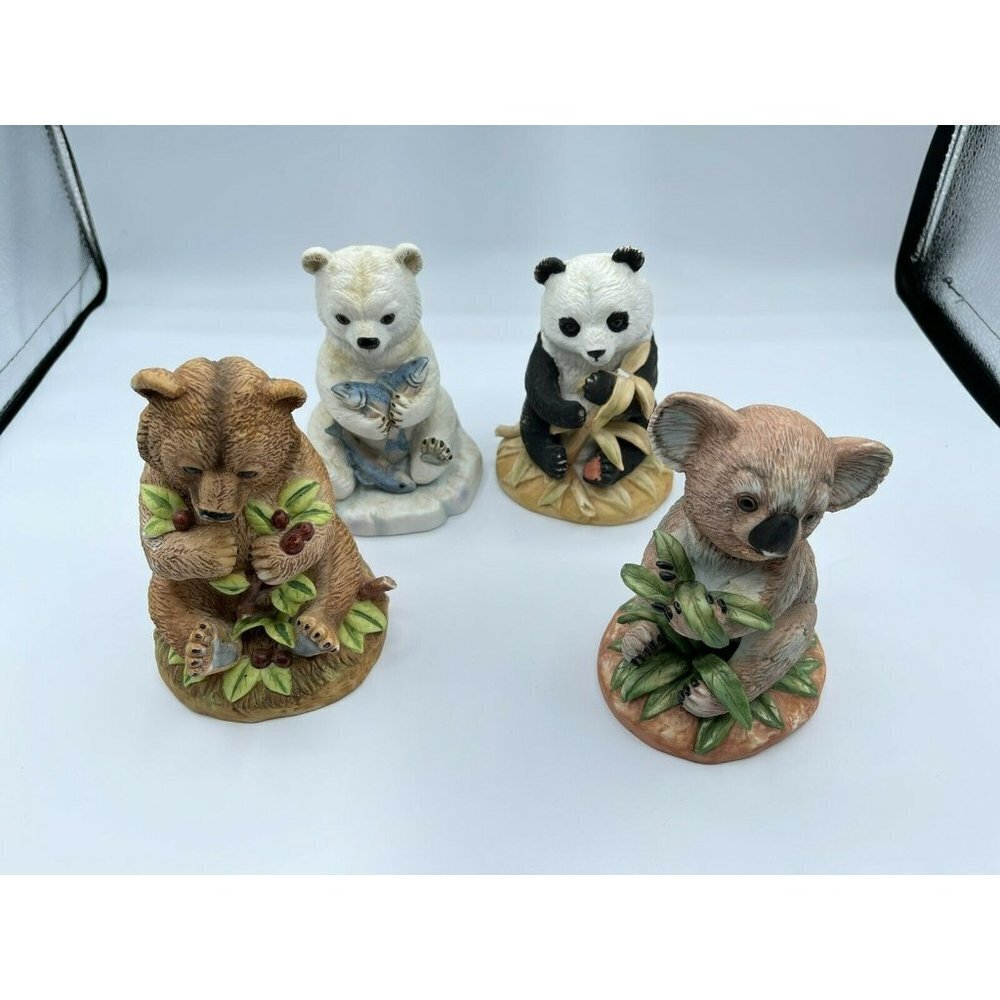 4 Vintage 1982 Baby Bear Picnic Collection Roman Signed Figurines
